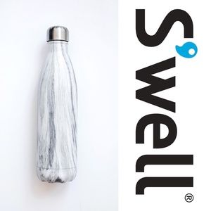 *NEW* Swell ‘Birchwood’ 25 oz large water bottle